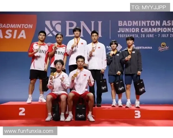 广州羽毛球队在全国锦标赛中以81分稳居积分榜首位